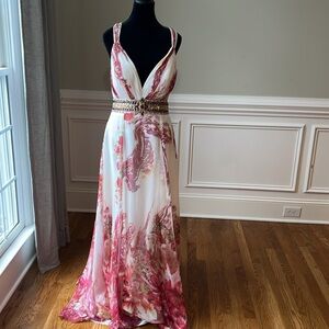 🌺Alyce Designs Floral Gown🌺